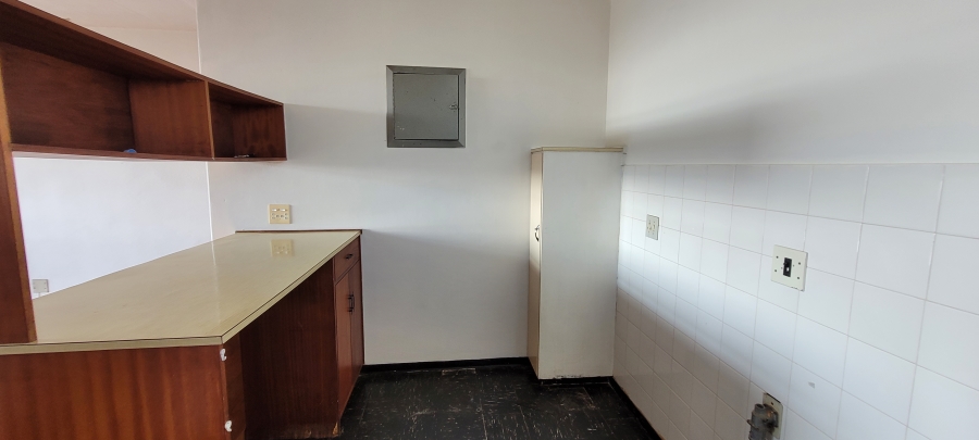 1 Bedroom Property for Sale in Humewood Eastern Cape